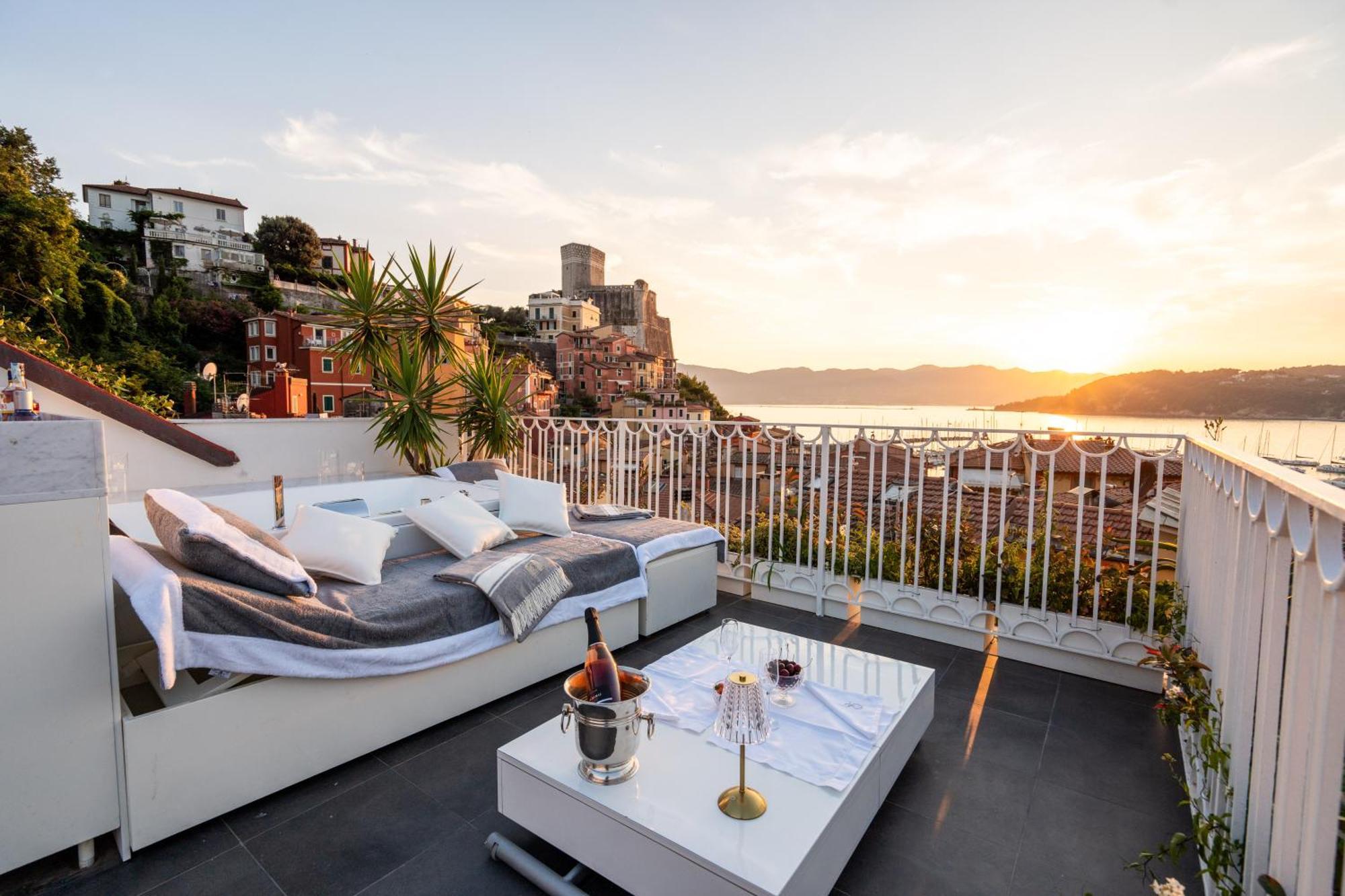 Torretta San Rocco -Luxury Suite Lerici Esterno foto